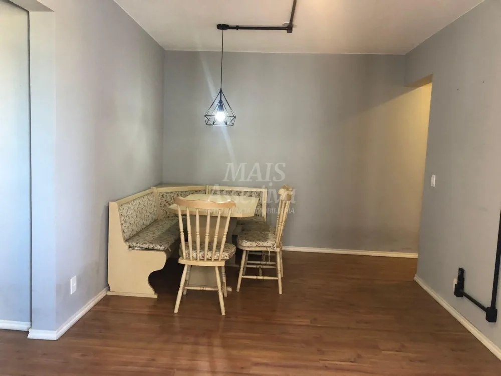 Apartamento semi-mobiliado para venda Dom Pedro II e - 9º andar