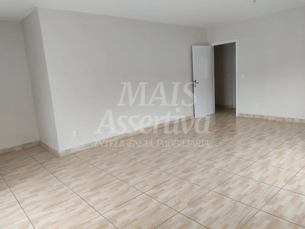 Sobrado 2 quartos para Venda no bairro Jardim Mauá em Novo Hamburgo