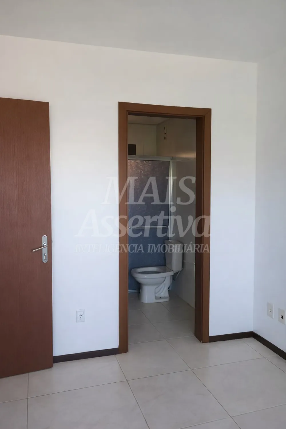 Casa de 3 dormitórios no bairro Guarini em Novo Hamburgo 