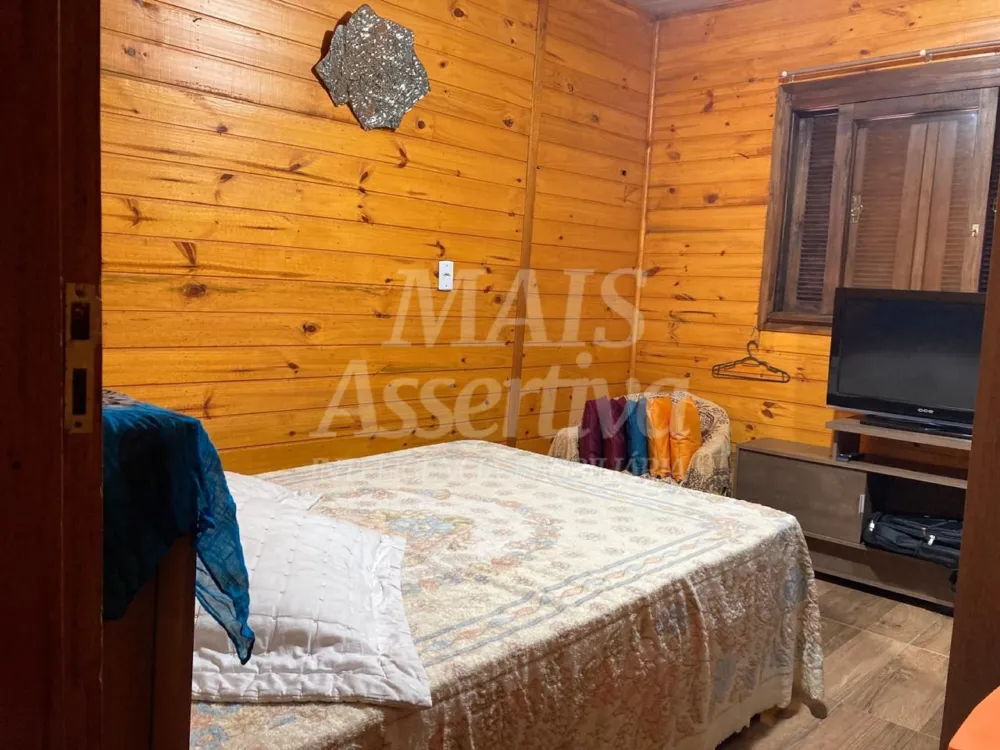 Casa 05 dormitórios para venda em Dois Irmãos bairro Floresta