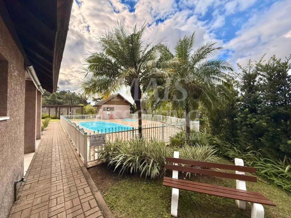 Apartamento no 3º andar, semi mobiliado para venda - Monte Brasil 