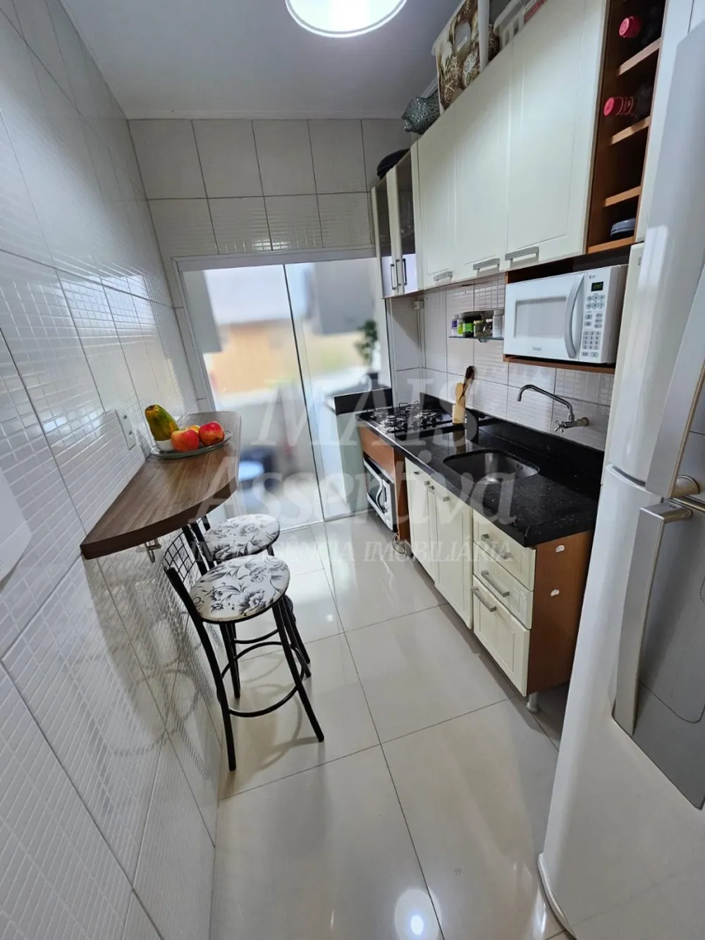 Apartamento térreo, semi mobiliado para venda - 66m² 
