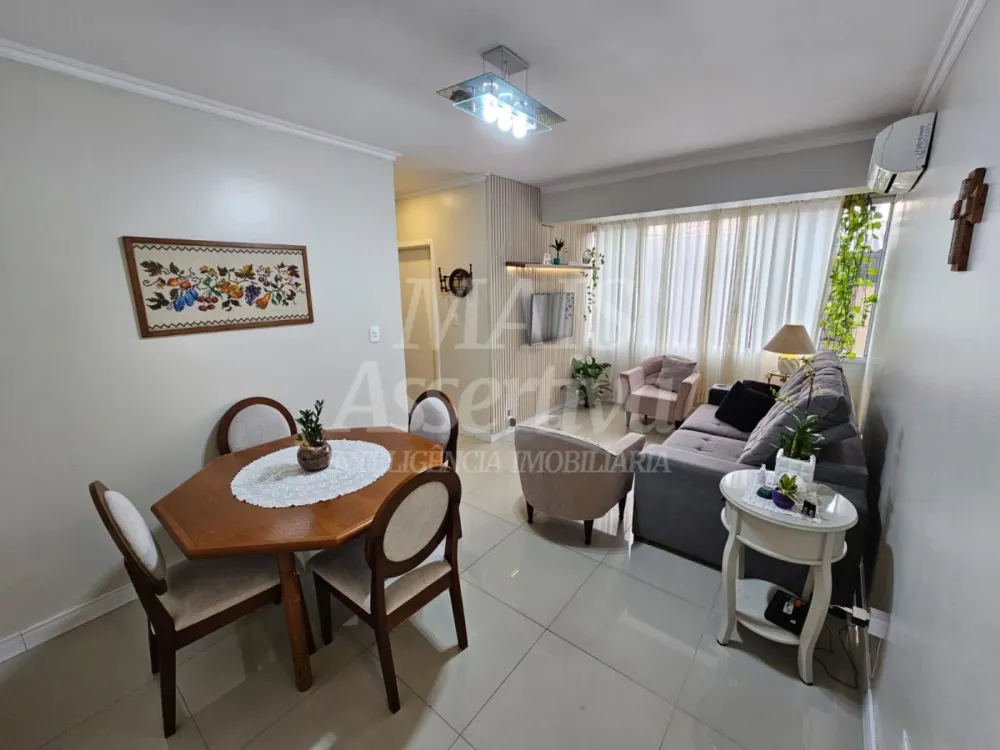 Apartamento térreo, semi mobiliado para venda - 66m² 