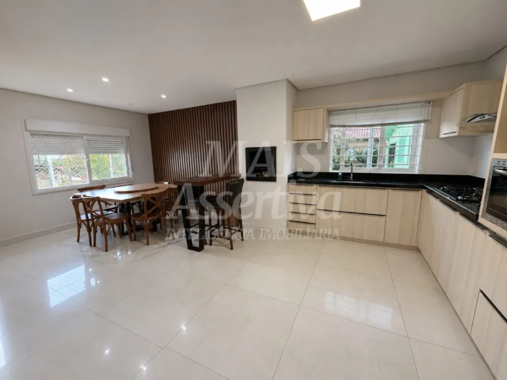 Casa semi mobiliada para venda no bairro Ideal em Novo Hamburgo 