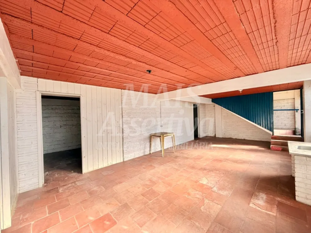 Imóvel comercial ara venda na Rua Guia Lopes de 750m² - prédio totalmente alugado