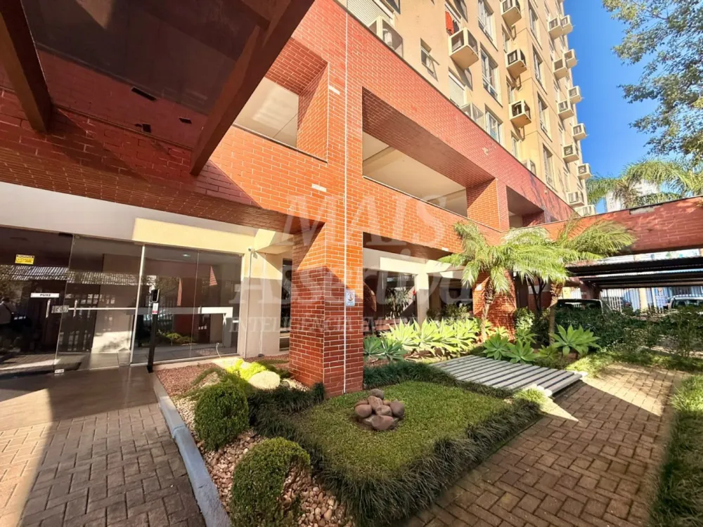 Apartamento semi mobiliado para venda no Edifício Downtown, Centro de Novo Hamburgo/RS. 