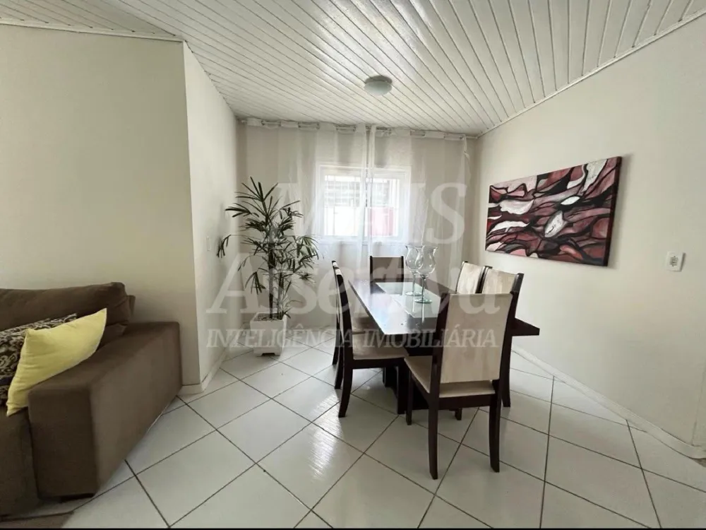 Casa para venda no bairro Rondônia em Novo Hamburgo - 3 dormtiórios 
