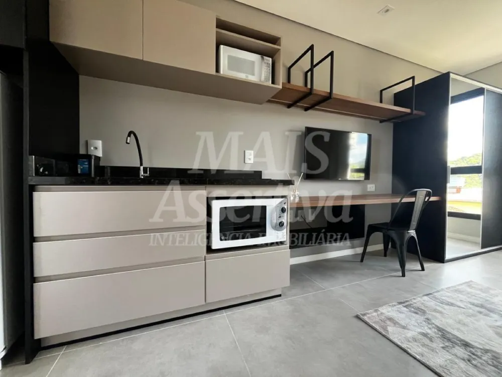 Kitnet 1 quarto para Locação Anual no bairro Vila Nova em Novo Hamburgo