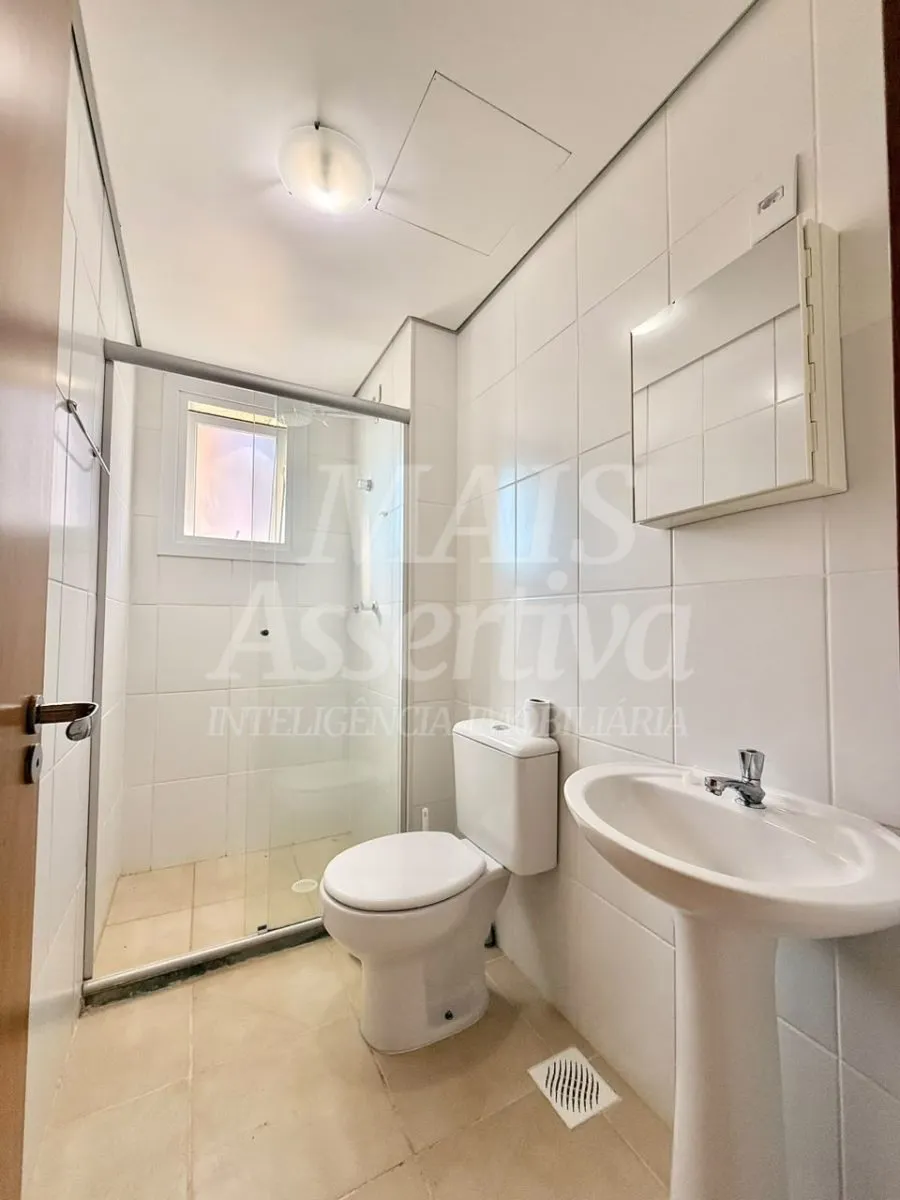Apartamento semi mobiliado - Condominio Térra Brasil no 2º andar 