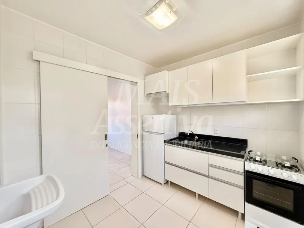 Apartamento semi mobiliado - Condominio Térra Brasil no 2º andar 
