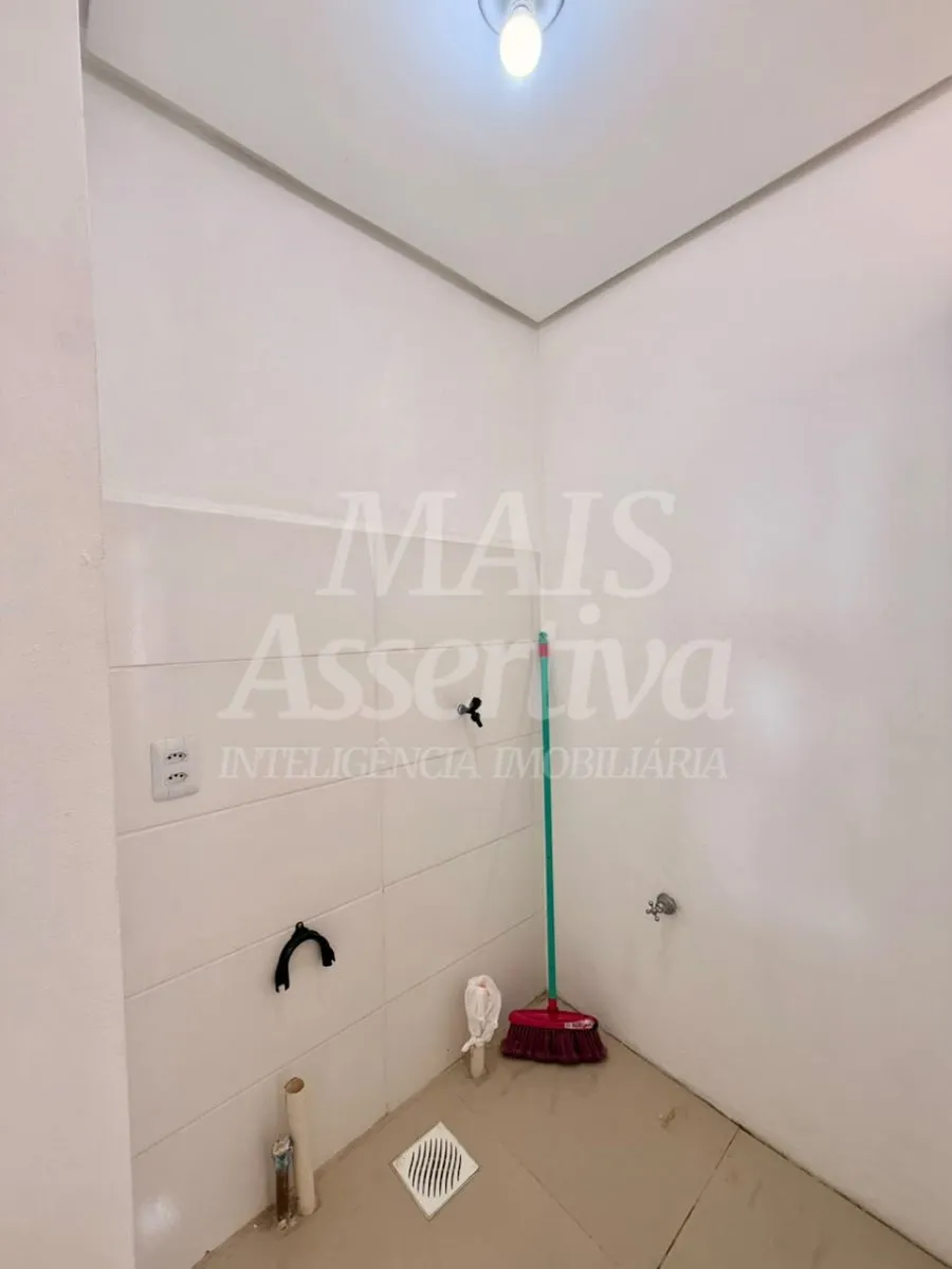 Apartamento semi mobiliado para locação no Residencial Cartago - 11º andar