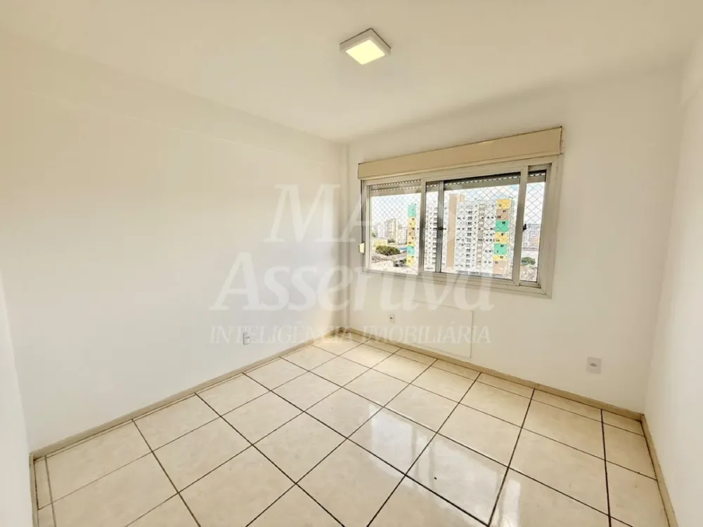 Apartamento semi mobiliado de 2 dormitórios - 10º andar no Centro de Novo Hamburgo 