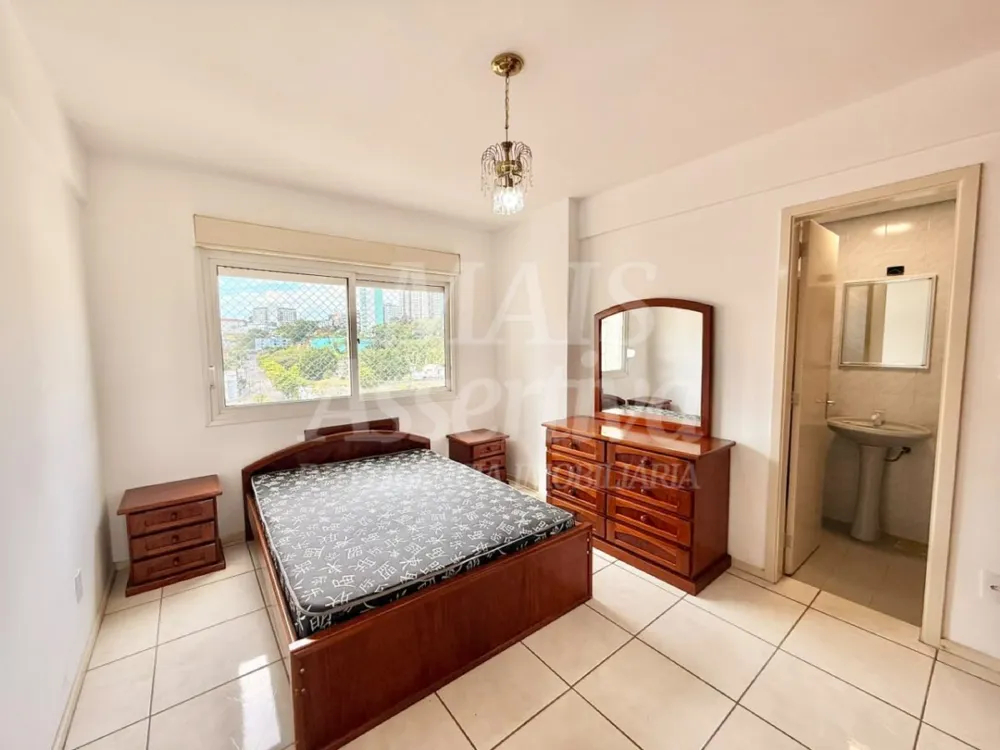 Apartamento semi mobiliado de 2 dormitórios - 10º andar no Centro de Novo Hamburgo 