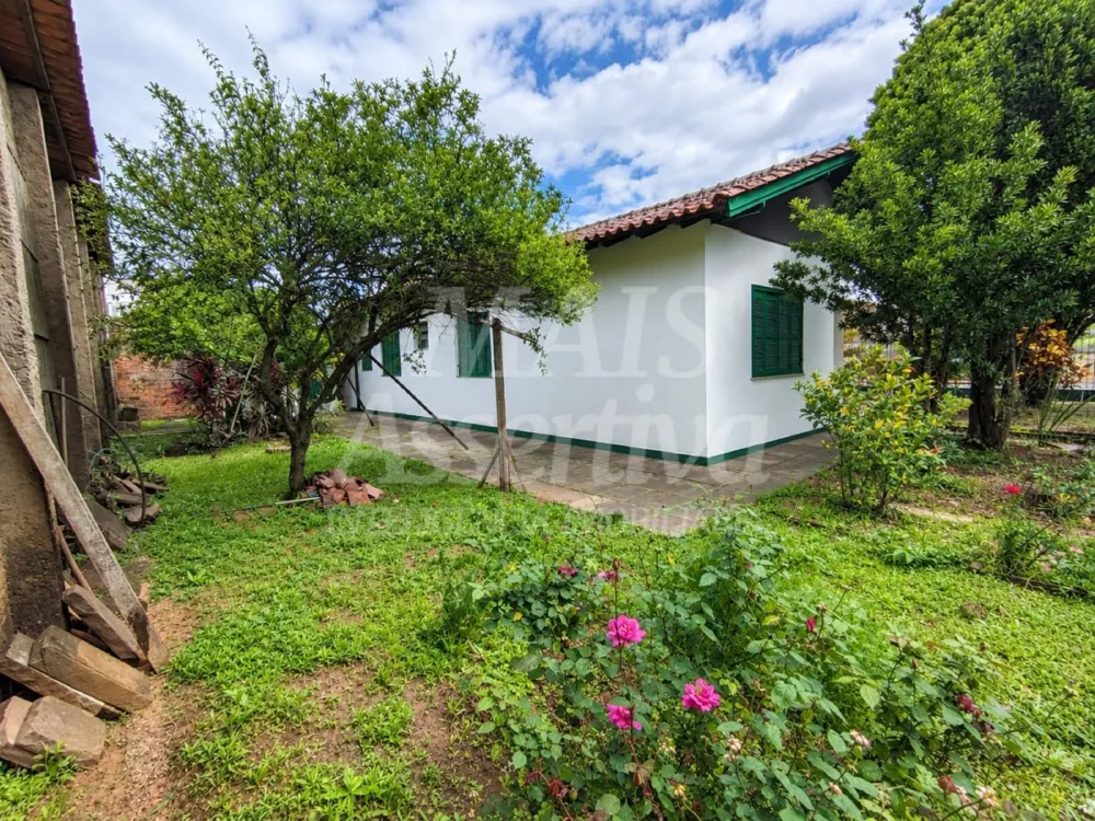 Casa de 3 dormitórios no Centro de Campo Bom - 97m² 
