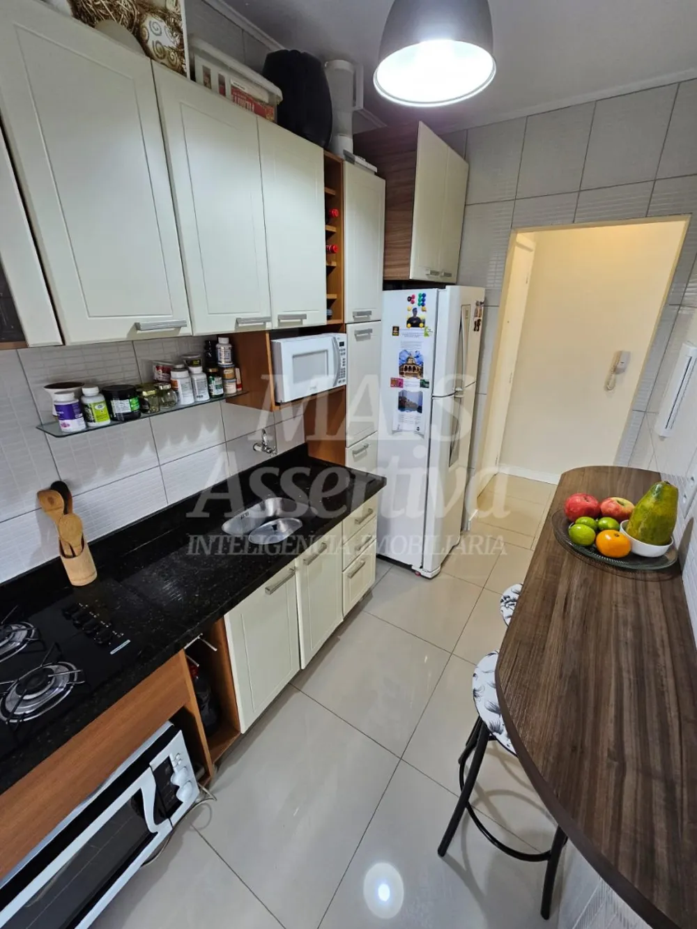 Apartamento térreo, semi mobiliado para locação - Condominio Jardim Florença - 66m² 