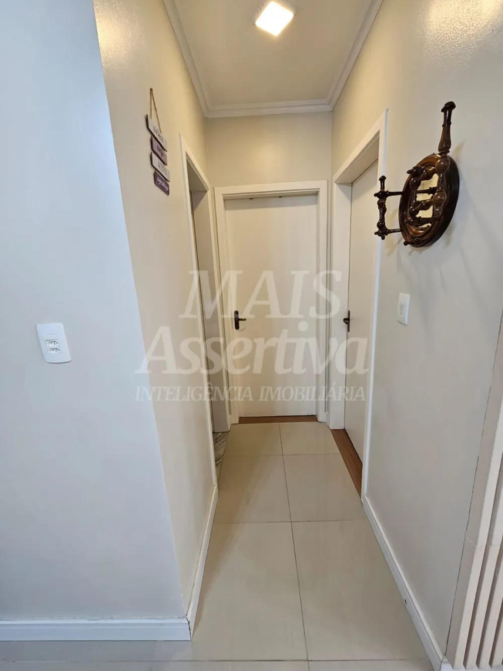 Apartamento térreo, semi mobiliado para locação - Condominio Jardim Florença - 66m² 