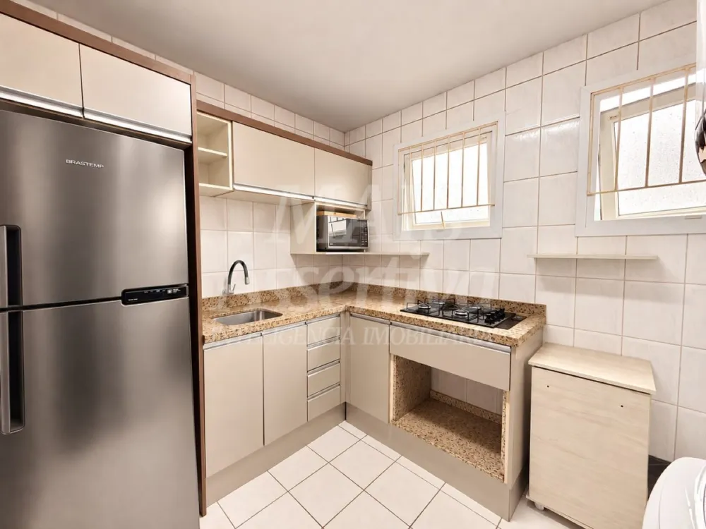 Apartamento térreo, semi mobiliado para venda - Condominio Floresta Brasil