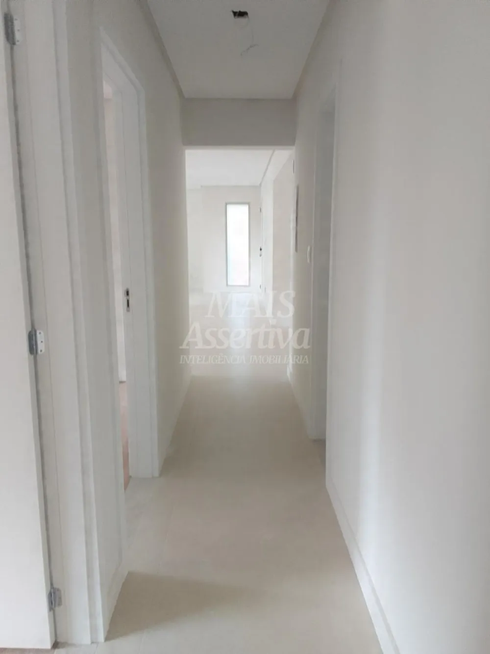 AMPLO APARTAMENTO PARA VENDA NO BAIRRO CENTRO, EM NOVO HAMBURGO-RS