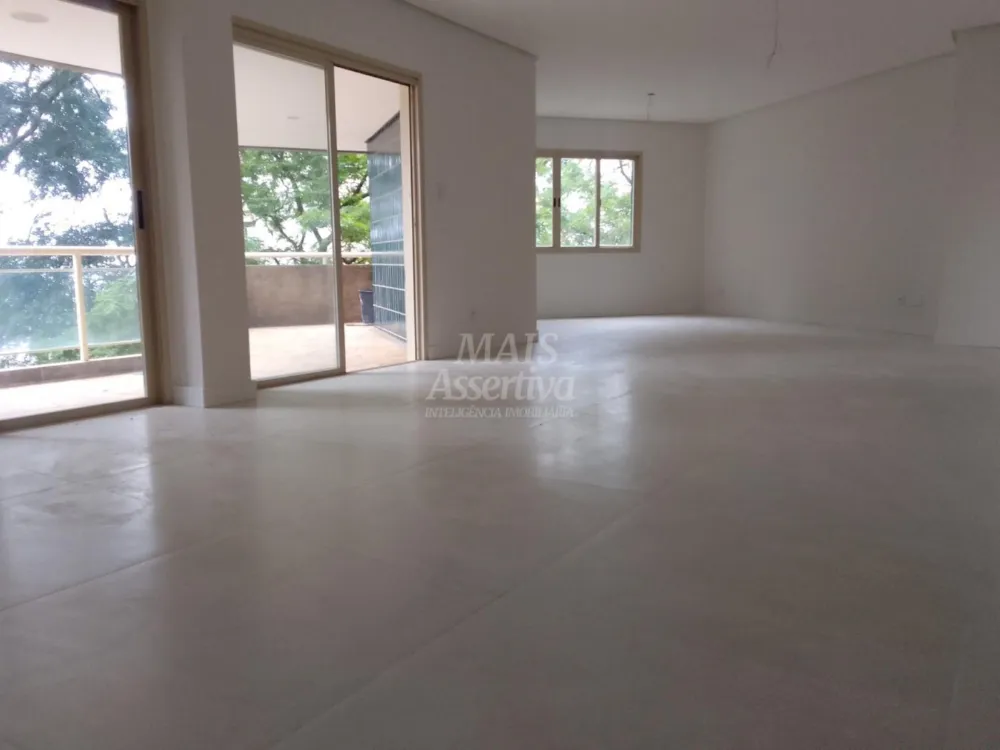 AMPLO APARTAMENTO PARA VENDA NO BAIRRO CENTRO, EM NOVO HAMBURGO-RS