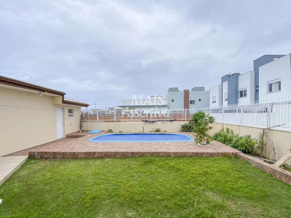 Casa para Venda em Torres / RS no bairro Zona Nova