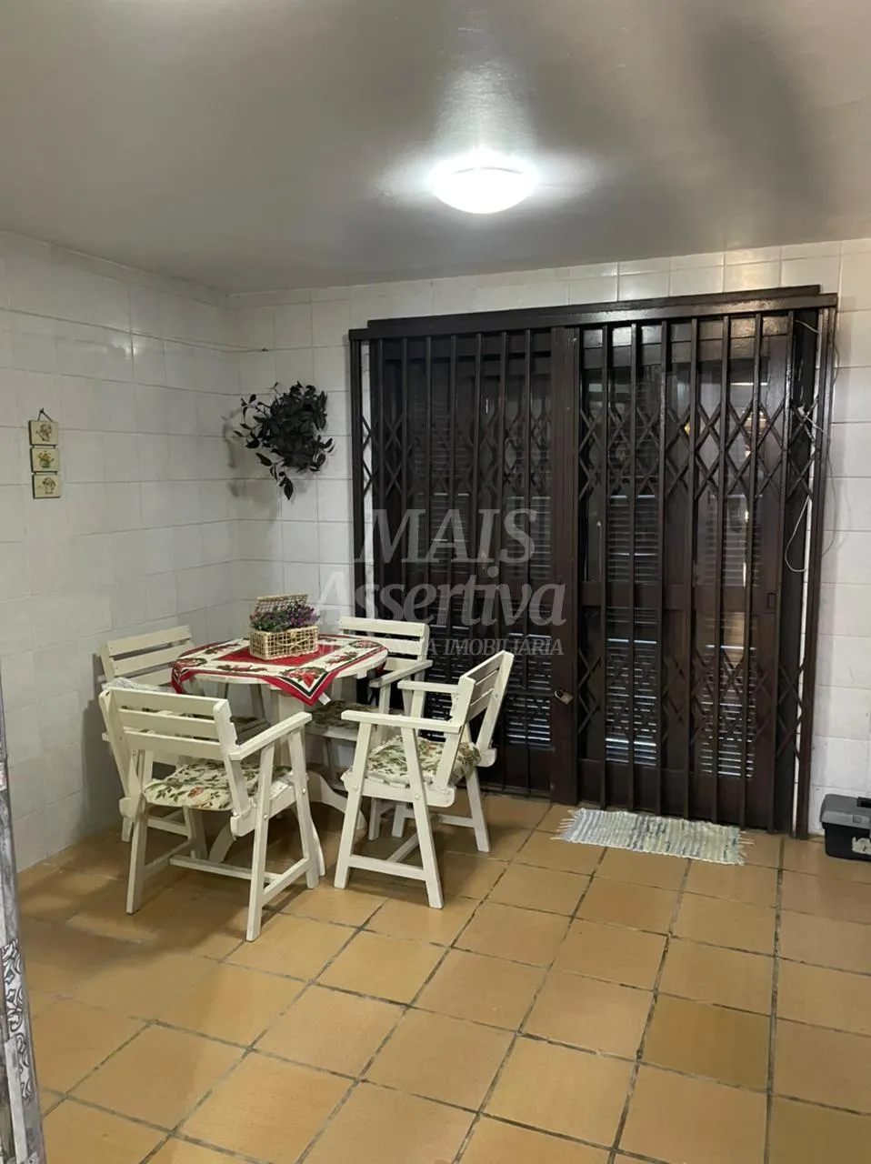 SOBRADO PARA VENDA  EM TRAMANDAI - CENTRO