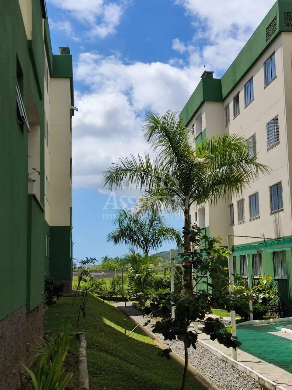 APARTAMENTO DECORADO E MOBILIADO PRONTO PARA MORAR EM ITAJAÍ /SC  BAIRRO ESPINHEIROS