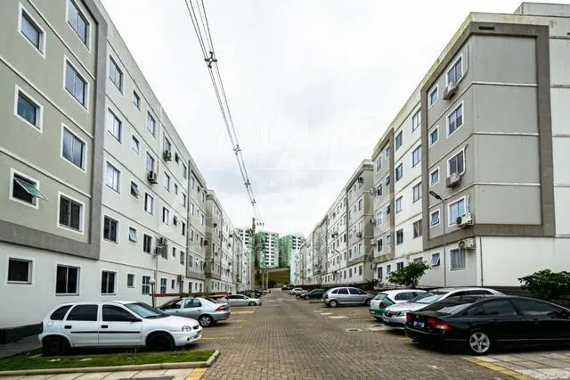 LINDO APARTAMENTO TÉRREO SEMIMOBILIADO PARA VENDA 