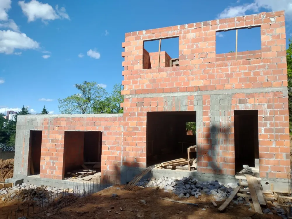 Sobrado Duplex 3 quartos para venda no bairro Santa Catarina em Caxias do Sul