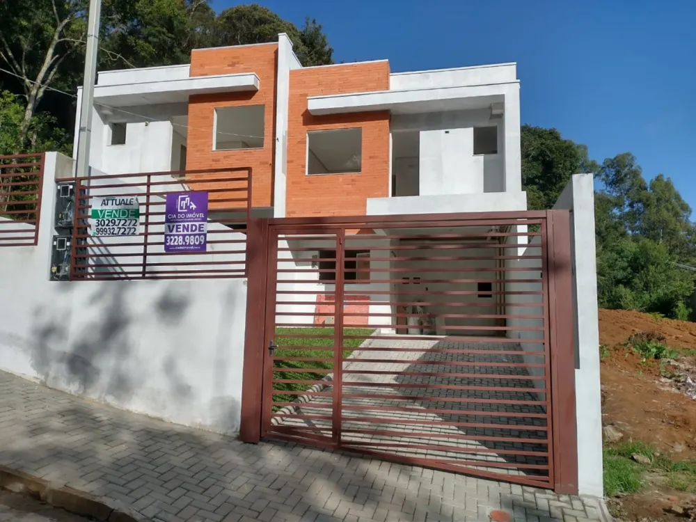 Sobrado Duplex 3 quartos para venda no bairro Santa Catarina em Caxias do Sul