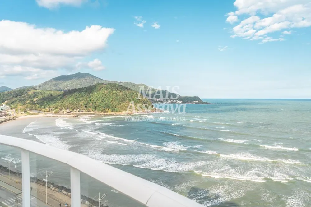 Apartamento para Venda em Navegantes / SC no bairro Gravatá
