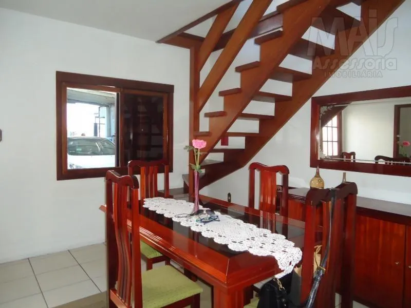 Casa para Venda em São Leopoldo / RS no bairro Scharlau