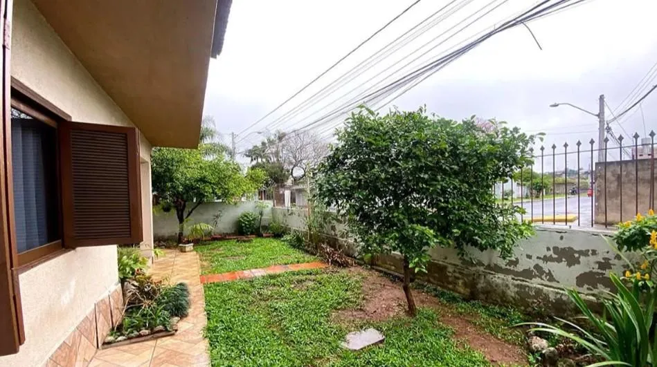 Sobrado para Venda em Novo Hamburgo / RS no bairro Canudos