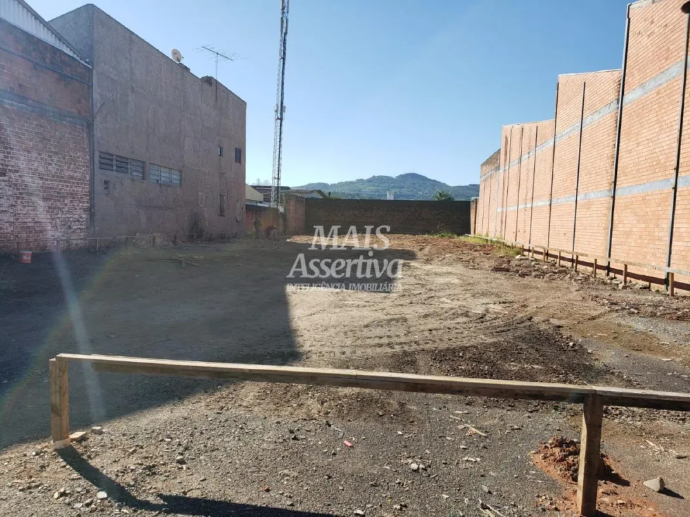 Terreno Comercial para Venda em Novo Hamburgo / RS no bairro Canudos