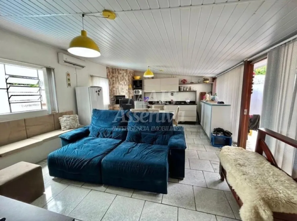 Casa semi-mobiliada a venda em BomJardim-CampoBom/RS - 4 dormitórios