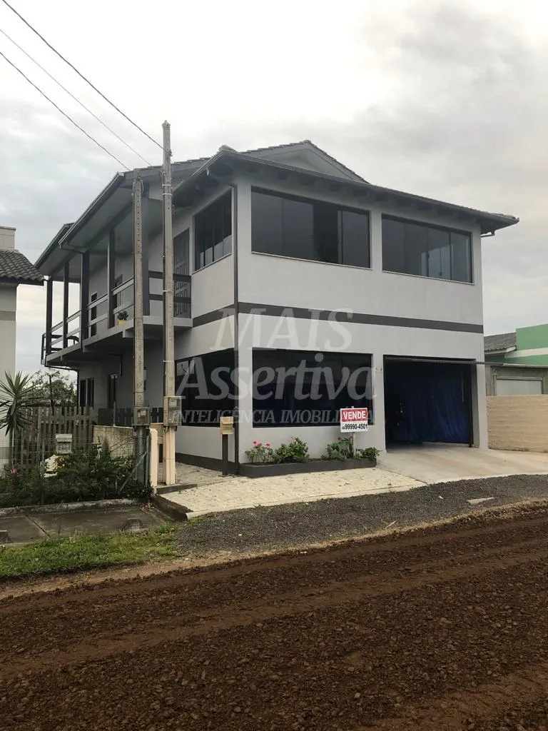 EXCELENTE SOBRADO PARA VENDA EM BALNEÁRIO ARROIO DO SILVA -SC