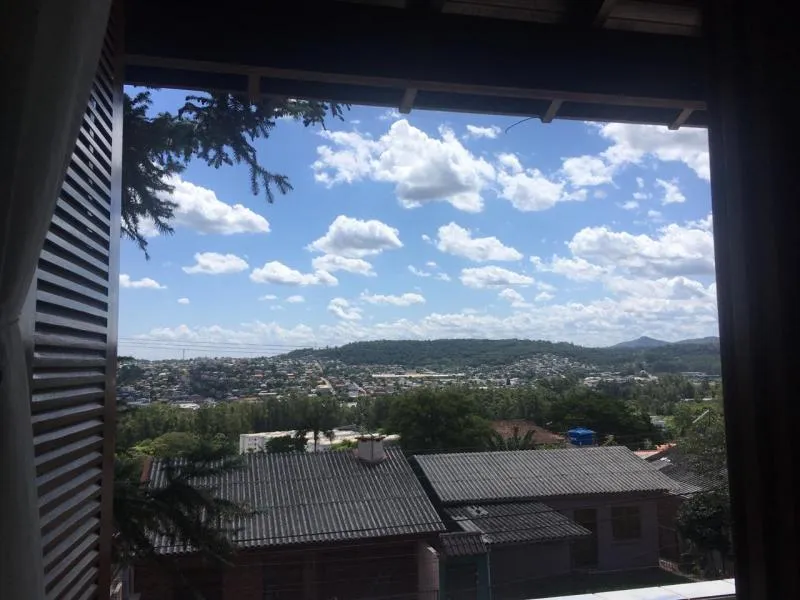 Casa para Venda em Novo Hamburgo / RS no bairro Operário
