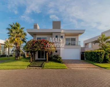 Casa para Venda em Torres / RS no bairro Centro