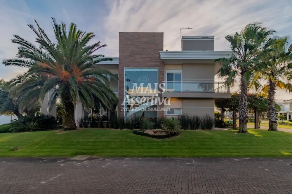 Casa para Venda em Torres / RS no bairro Centro