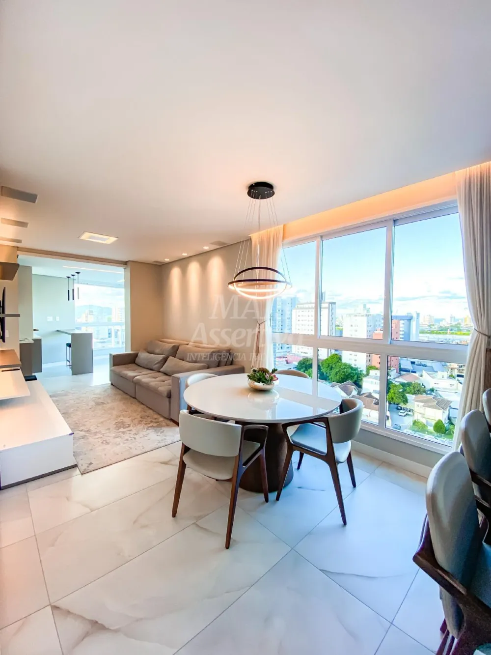 APARTAMENTO MOBILIADO PARA VENDA EM ITAJAÍ NO BAIRRO CENTRO