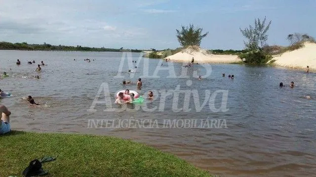 CASA DE PEDRA PARA VENDA EM BALNEÁRIO GAIVOTA PRAIA LAGOINHA