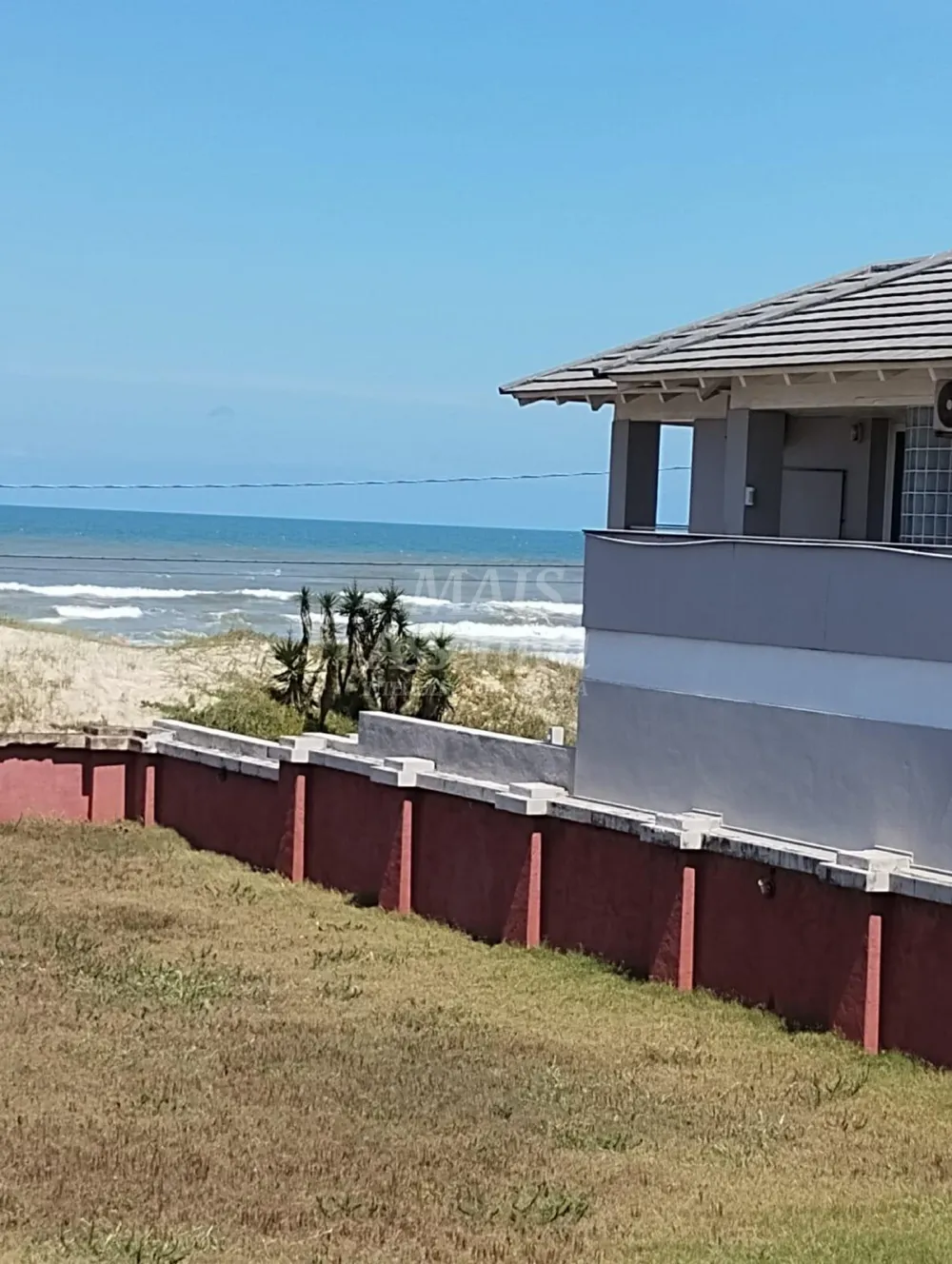 Sobrado em condominio fechado, Centro de Xangri-Lá - 250 metros do mar