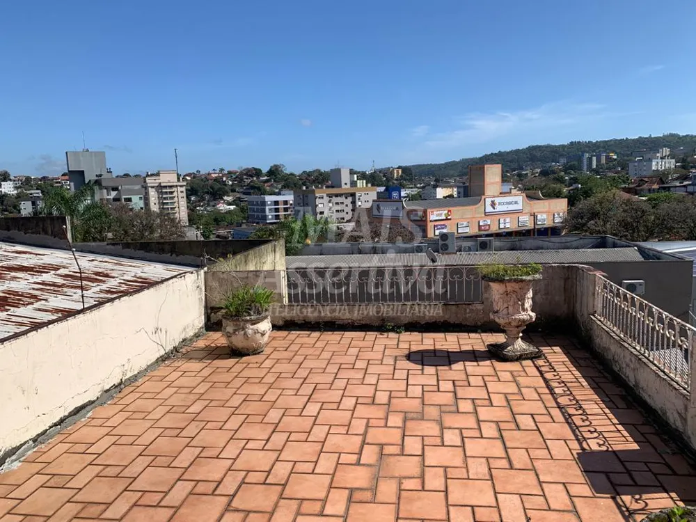 Casa Comercial ou Residencial na área Histórica de Hamburgo Velho para Locação   