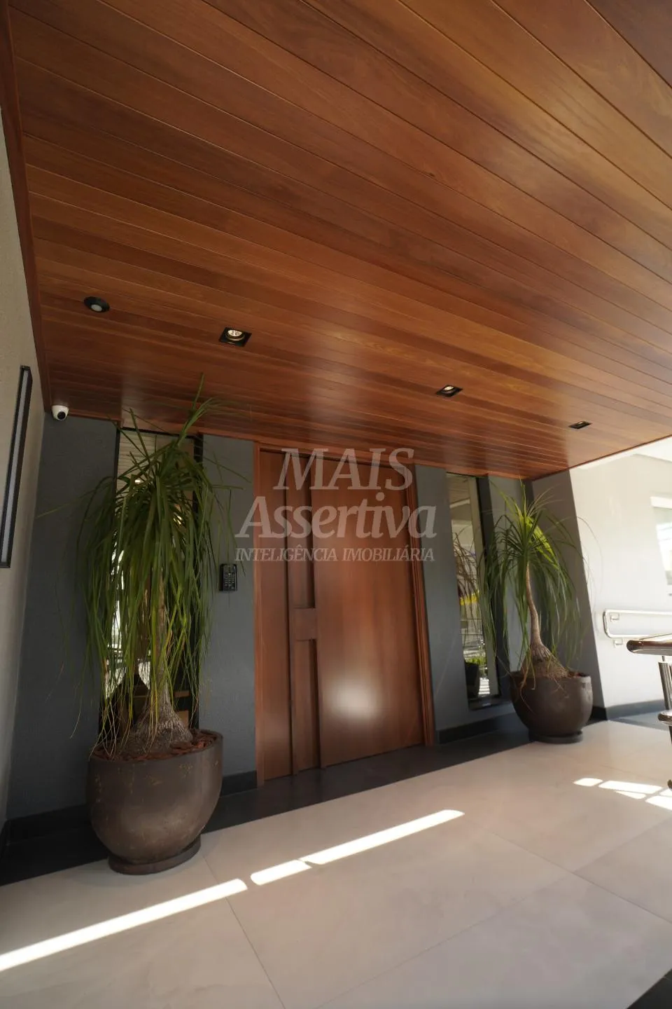 Apartamento novo à venda no Residencial Tharros, em Caxias do Sul-RS.