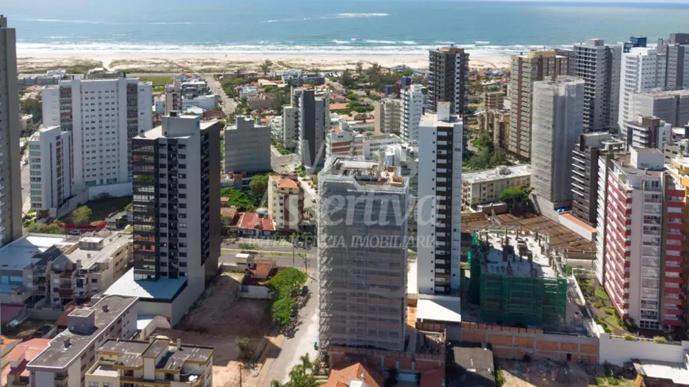 Apartamento 02 suítes a venda em Torres 