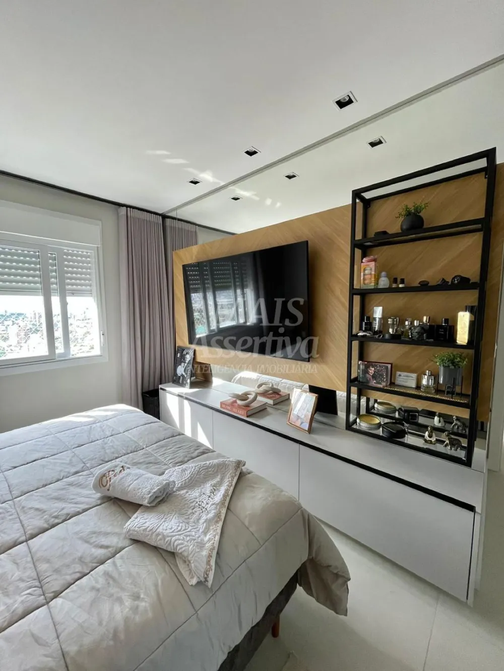 Apartamento Centro de Torres 02 dormitórios 