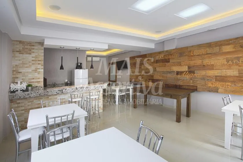 Apartamento Para Venda Mobiliado e Decorado com 03 dormitórios em Novo Hamburgo - Centro