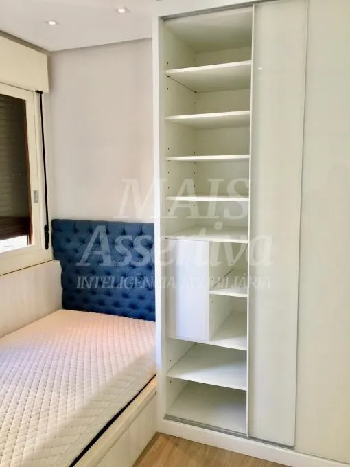 Apartamento Para Venda Mobiliado e Decorado com 03 dormitórios em Novo Hamburgo - Centro