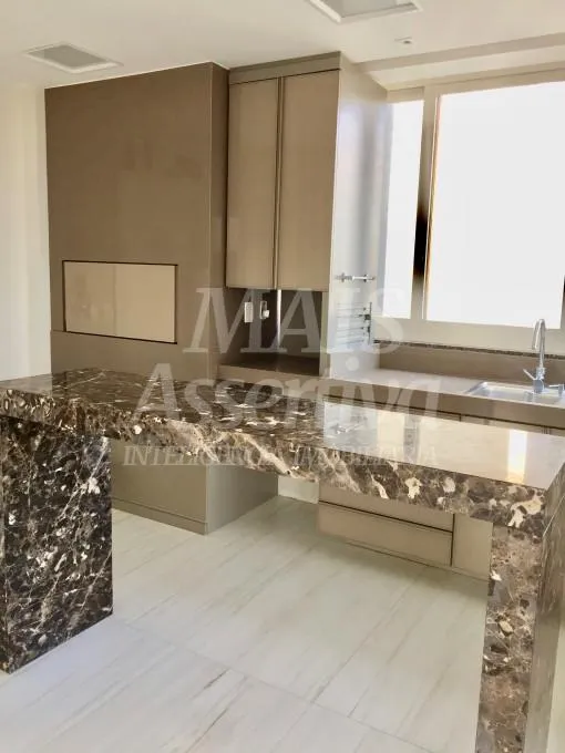Apartamento Para Venda Mobiliado e Decorado com 03 dormitórios em Novo Hamburgo - Centro