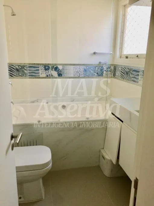 Apartamento Para Venda Mobiliado e Decorado com 03 dormitórios em Novo Hamburgo - Centro