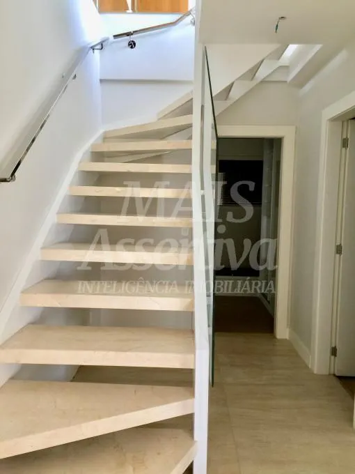 Apartamento Para Venda Mobiliado e Decorado com 03 dormitórios em Novo Hamburgo - Centro